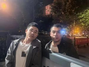 市文旅集團(tuán)一線戰(zhàn)“疫”之：古有木蘭替父從軍，今有老翁代子抗“疫”——集團(tuán)員工父子王小強(qiáng)、王浩的抗“疫”故事